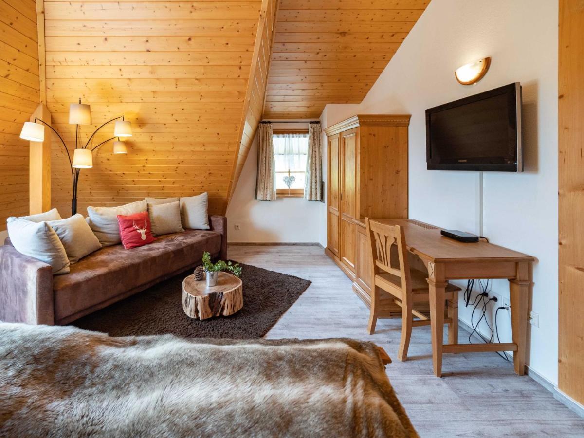 Holiday Apartements By Hotel Gruener Baum Feldberg Feldberg  Bagian luar foto