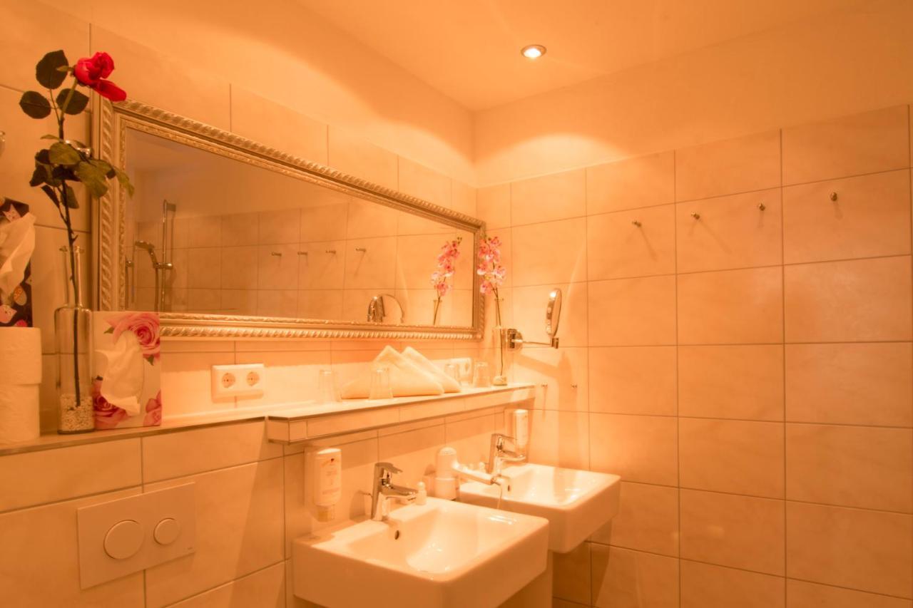 Holiday Apartements By Hotel Gruener Baum Feldberg Feldberg  Bagian luar foto